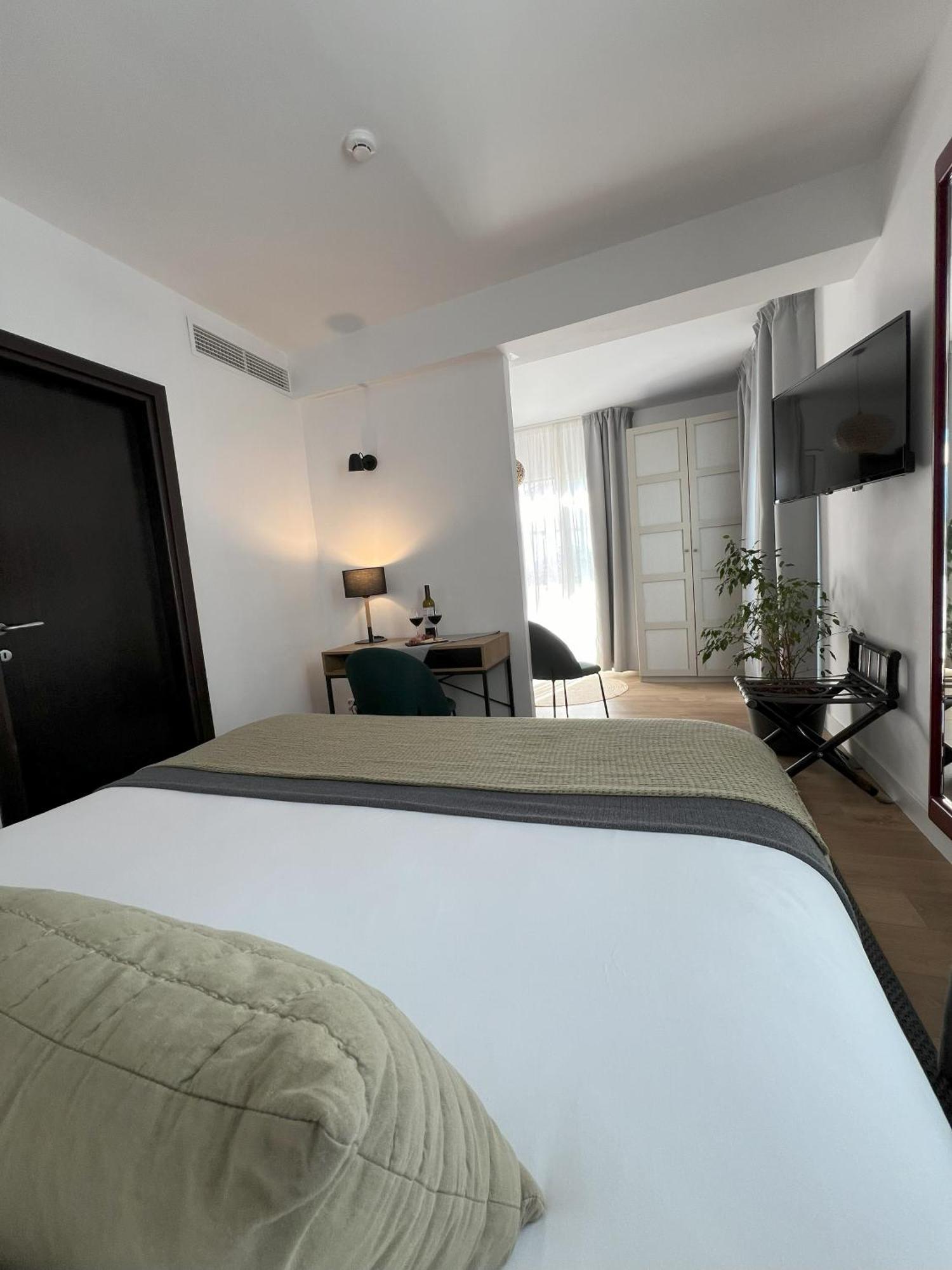 Hotel San Miguel Menorca Mahón Buitenkant foto
